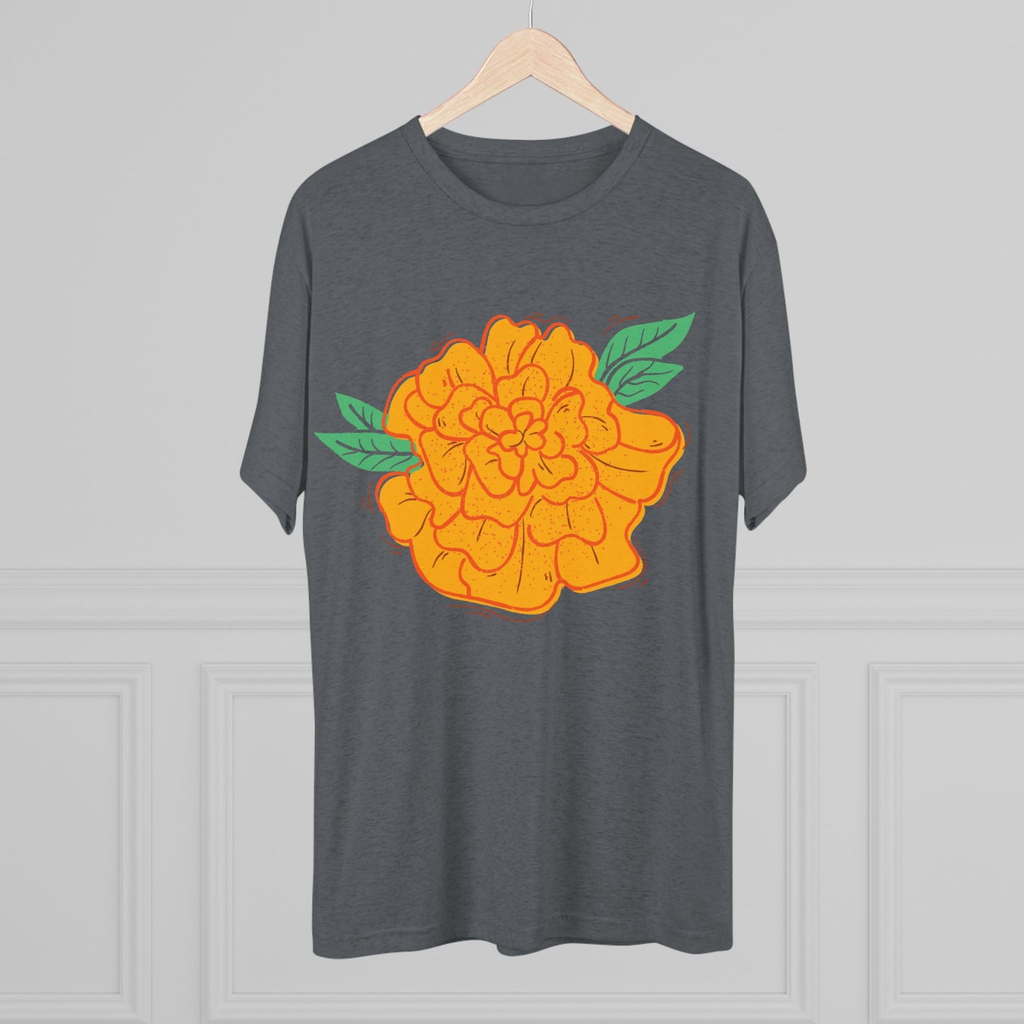 Flor de Cdempasúchil Playera Unisex Tri-Blend Unisex